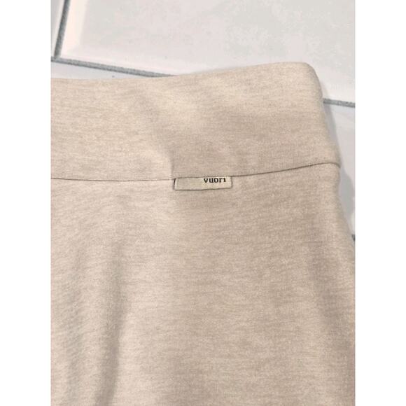 Vuori Elevation Trouser Dreamknit Move Pleated Pants Ecru Heather | M EUC - Picture 7 of 12